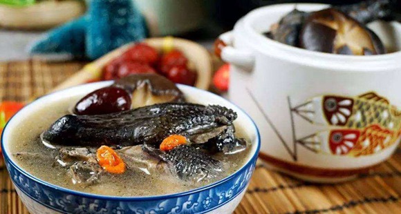 清炖乌鸡汤的做法